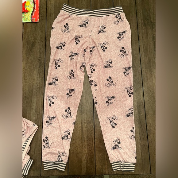 Disney Mickey and Minnie Mouse Womens pj set size Small NWOT - Picture 3 of 5